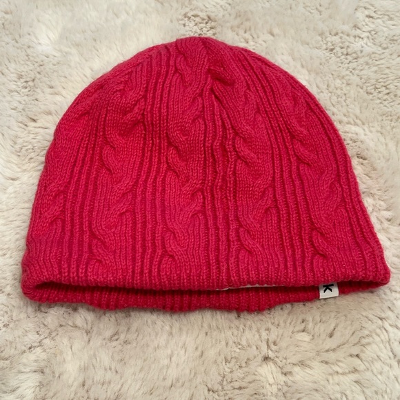 Pink Reebok winter hat beanie! - Picture 2 of 2